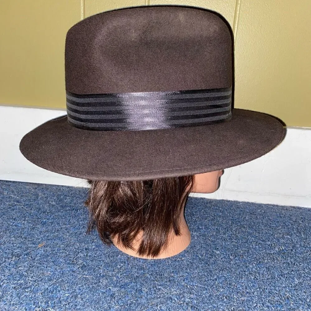 Dobb Main Street men M 100% wool Felt Fedora w/satin accent ribbon brown